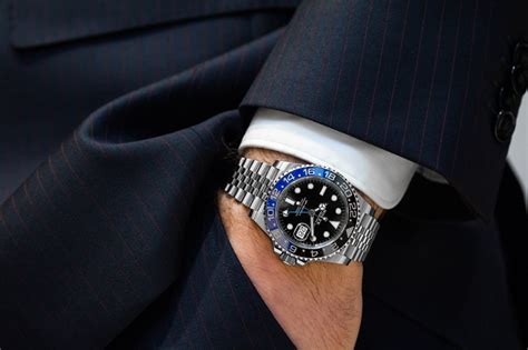 rolex entra nel mercato usato|rolex orologi prezzi.